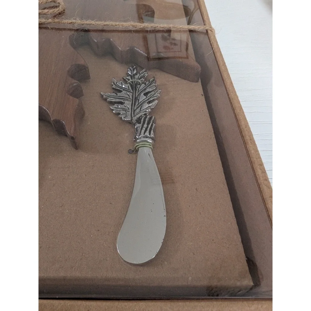 Thirstystone Set Wooden Leaf Cheese Board & Metal Spreader‎ Knife NEW in Pkg